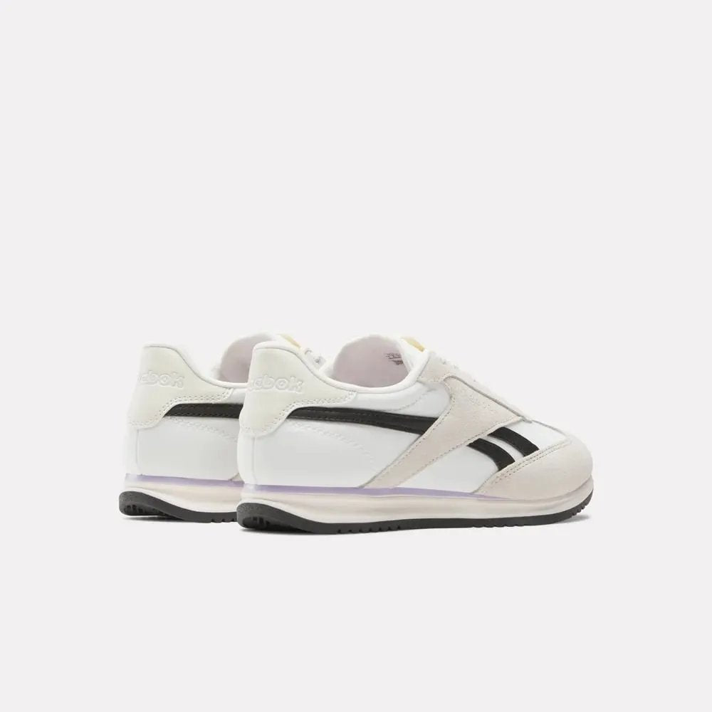 World 70 Women's Shoes