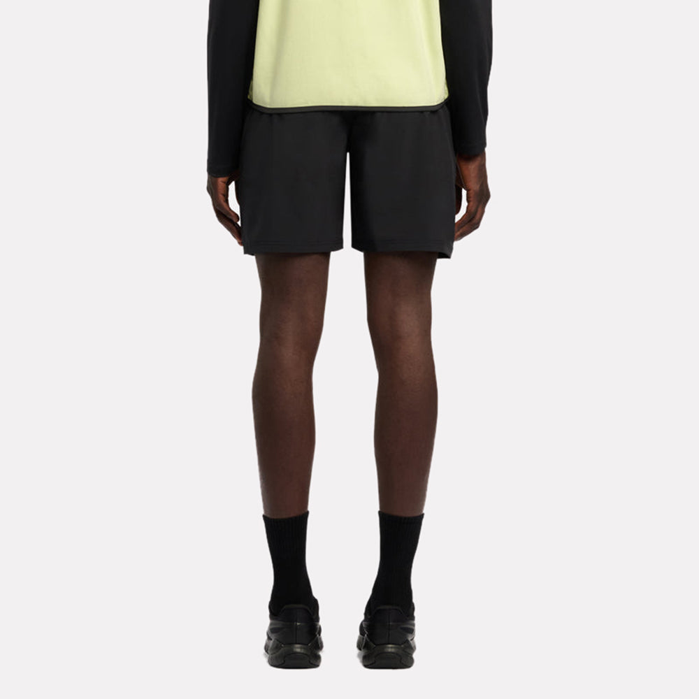 Identity Training 7 Woven Men's Shorts
