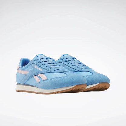 World 70 Women's Shoes