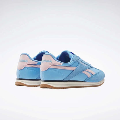 World 70 Women's Shoes