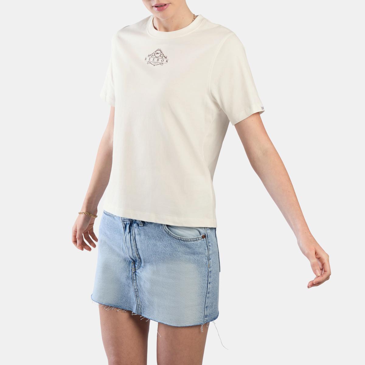 Nostalgia Fitted Graphic Women's T-Shirt