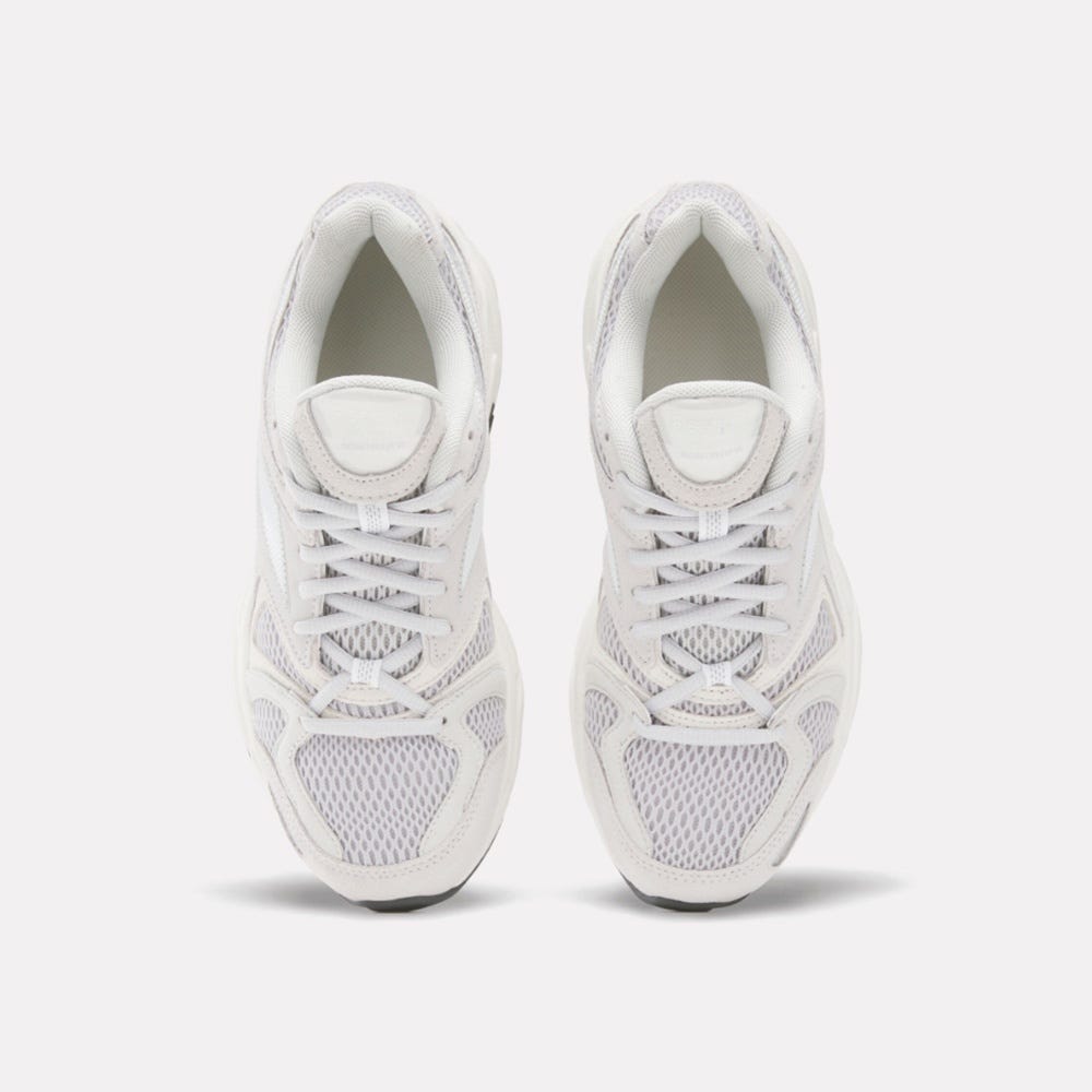 Premier Road Plus VI Women's Shoes