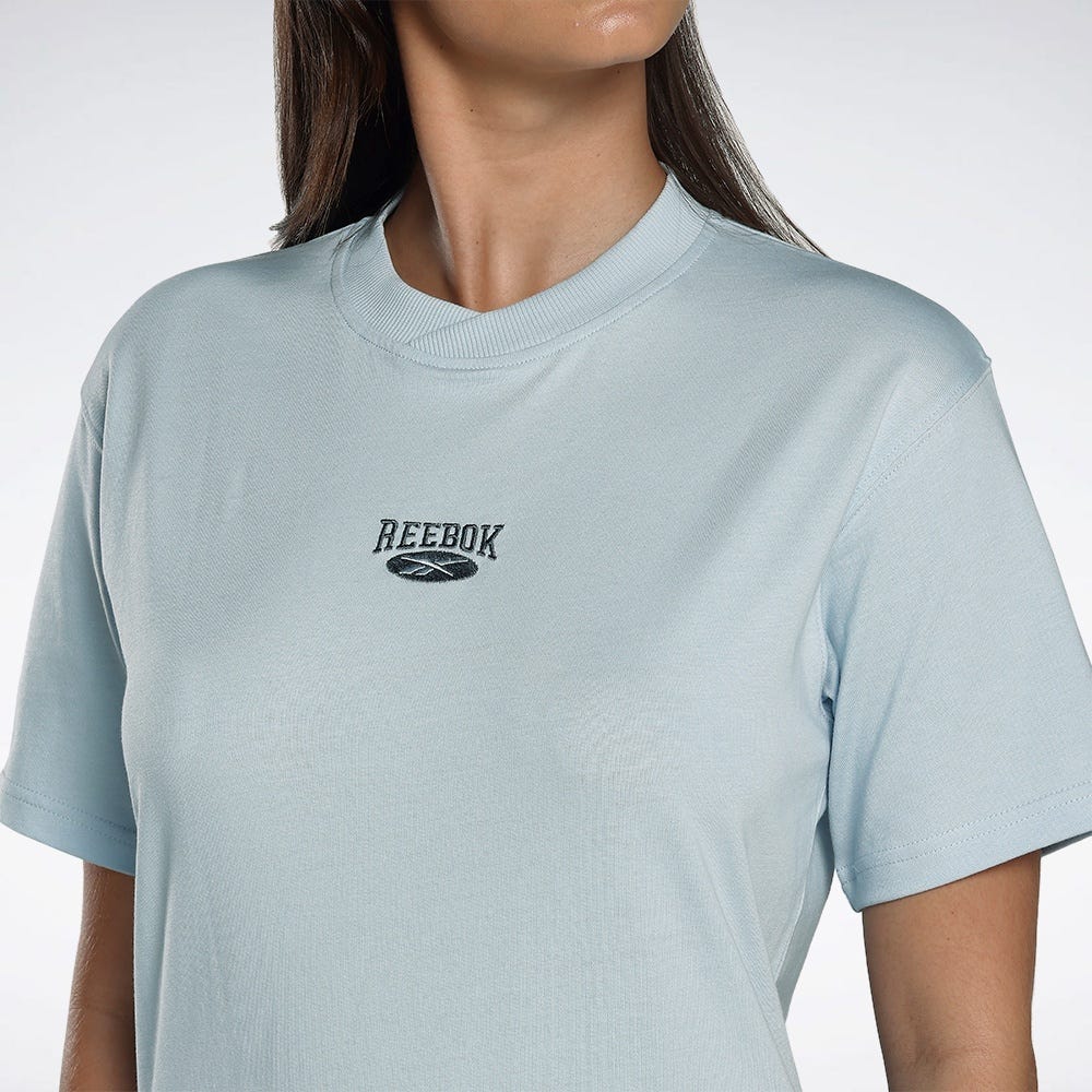 Classics Relaxed Fit Women's T-Shirt