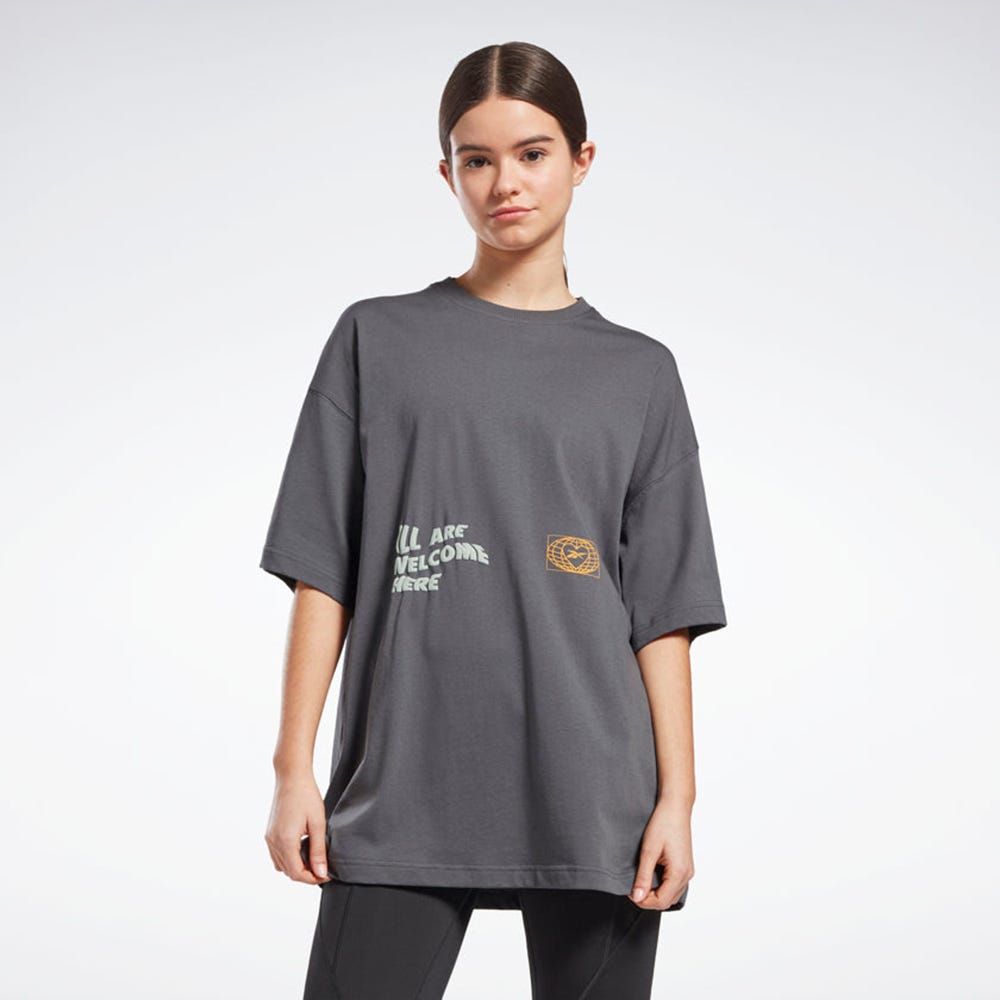 

Classic Good Vibes Graphic Women's Tee